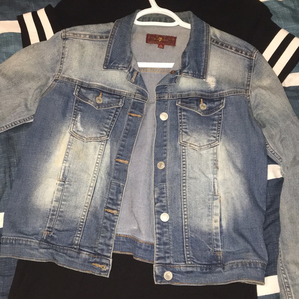 Jacket - Picture 4 of 4